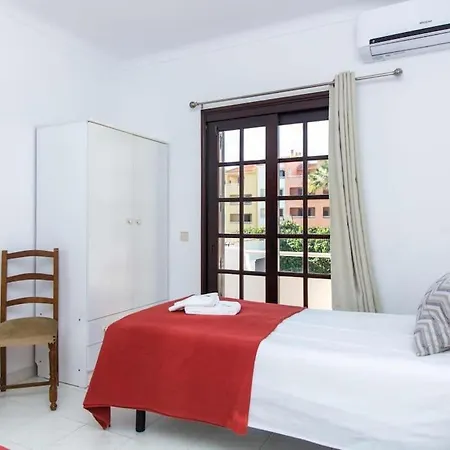 Dogueno By Ici Algarve Αλμπουφέιρα